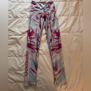 Goldsheep Leggings with vibrant and pastel colors